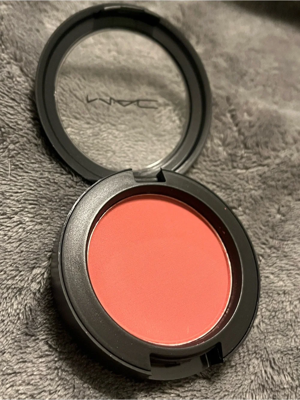 MAC Sheertone Powder Blush AC8 “Sweet As Cocoa”